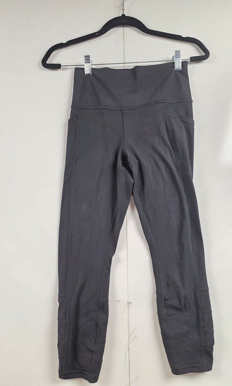 Athleta Salutation Stash Pocket II Cinch 7/8 Leggings Black S $109 0100